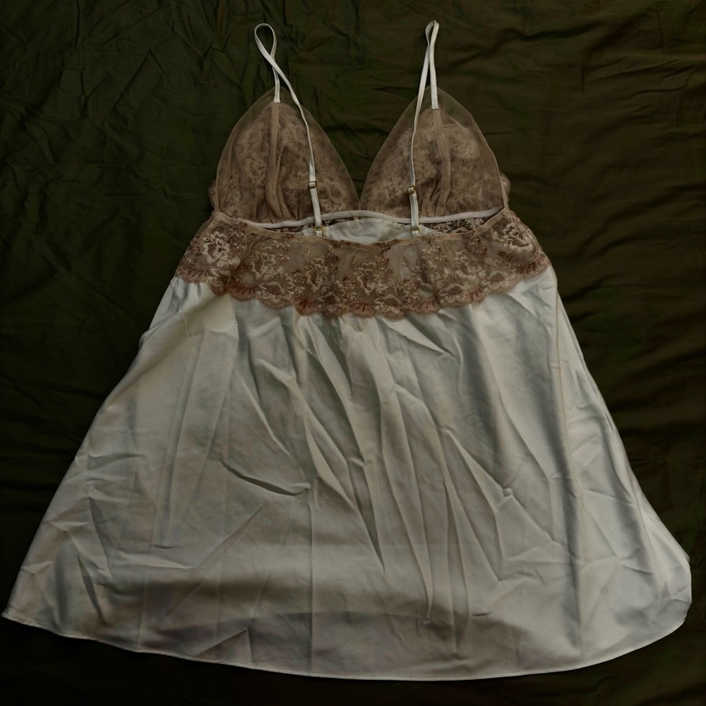 Flora Nikrooz Rosa Charmuse Chemise - Picture 4 of 5